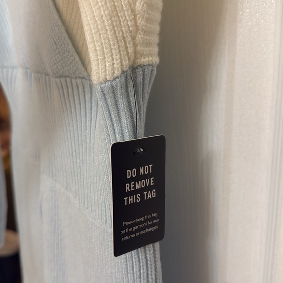 Sweater Dress - Picture 3 of 6